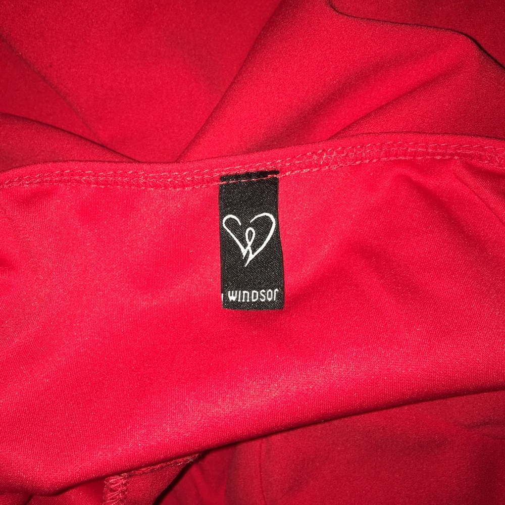 WINDSOR red dress medium - Picture 4 of 5